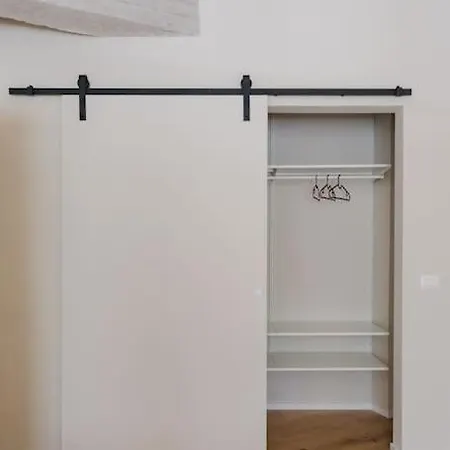 Modern Spacious On The Tevere Apartman Róma