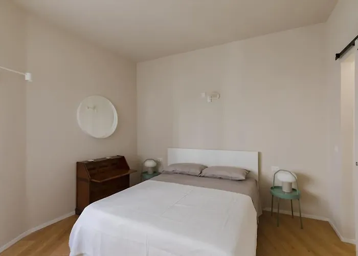 Modern Spacious On The Tevere Apartman