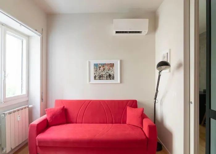 Modern Spacious On The Tevere Róma