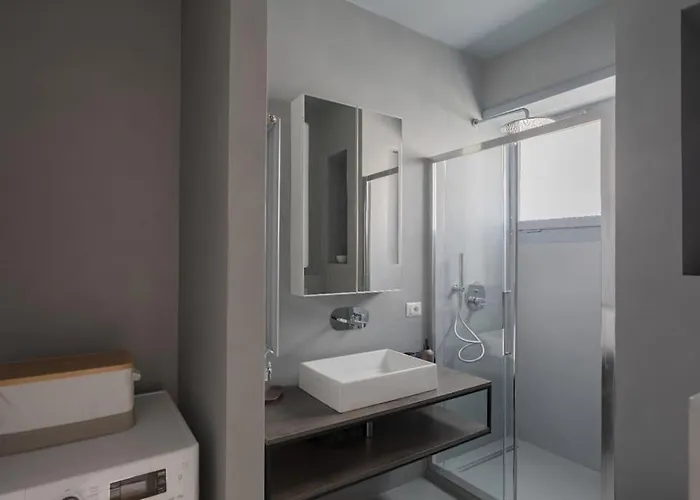 Modern Spacious On The Tevere *