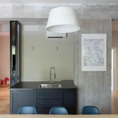 Modern Spacious On The Tevere Rome